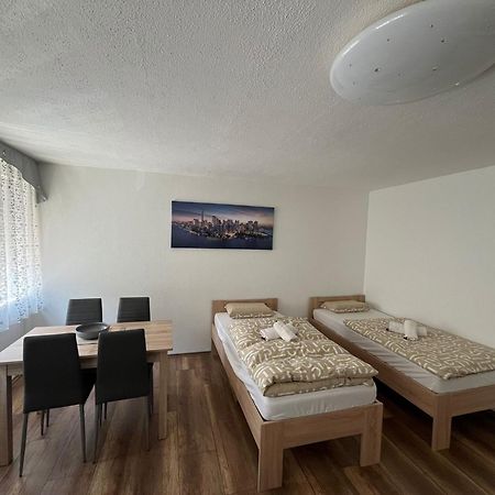 Modernes Apartment Saarbrücken Esterno foto